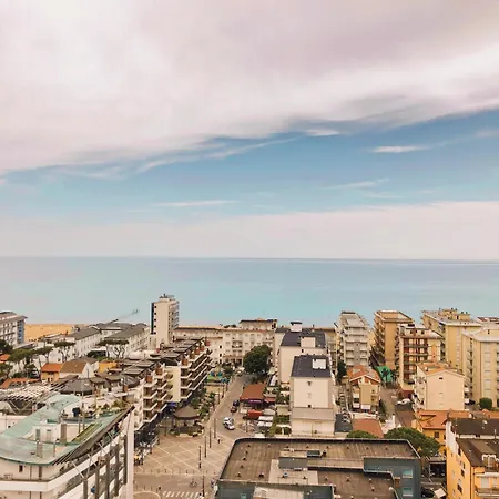 Torri Piazza Drago * Lido di Jesolo